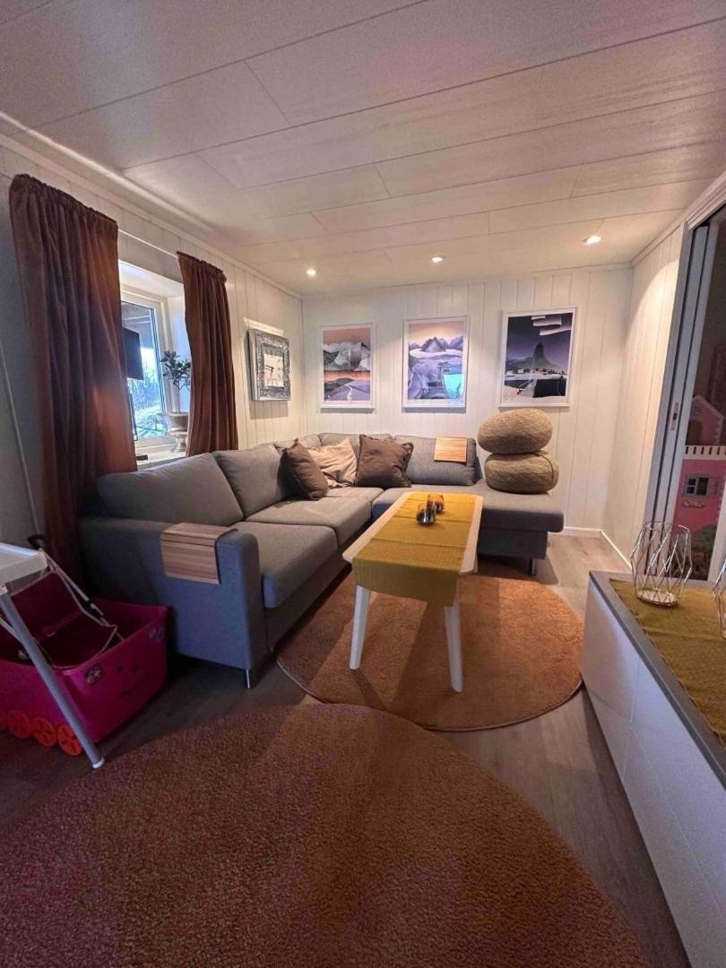 Kb Basement Apartment Sørvågen Eksteriør bilde