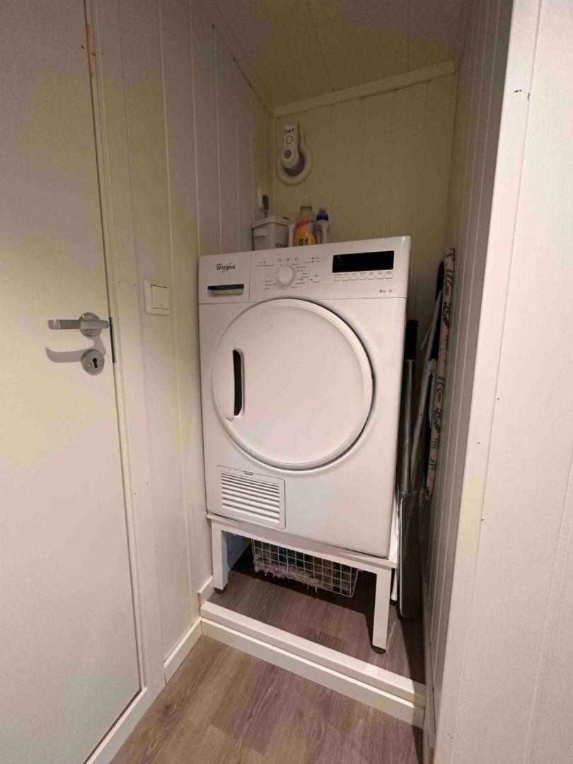 Kb Basement Apartment Sørvågen Eksteriør bilde