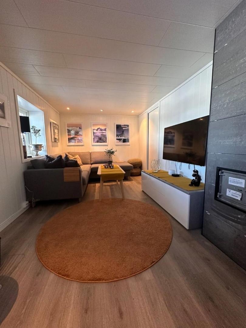 Kb Basement Apartment Sørvågen Eksteriør bilde